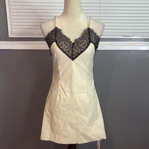 Missguided Cream & Black Lace Chemise